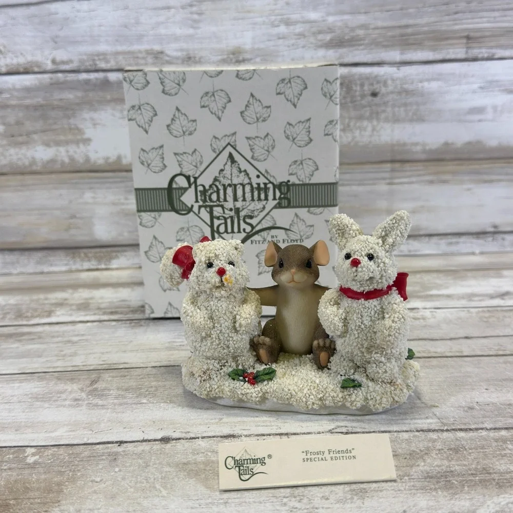 Charming Tails Figurine ~ Frosty Friends ~ 98/260 Fitz and Floyd